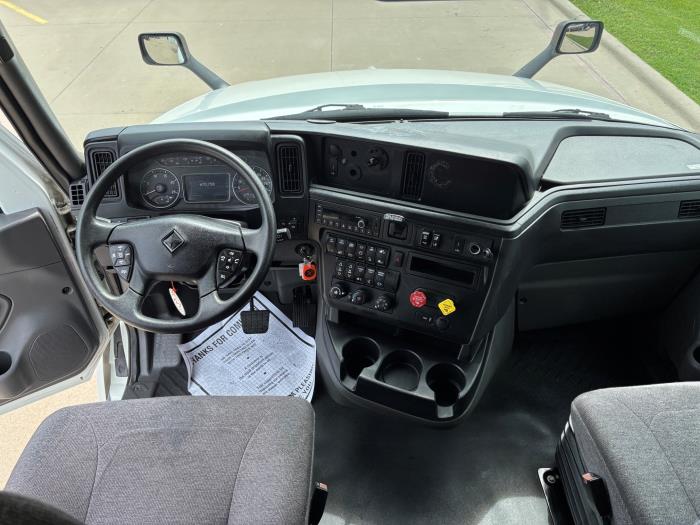 2023 International LT625-23