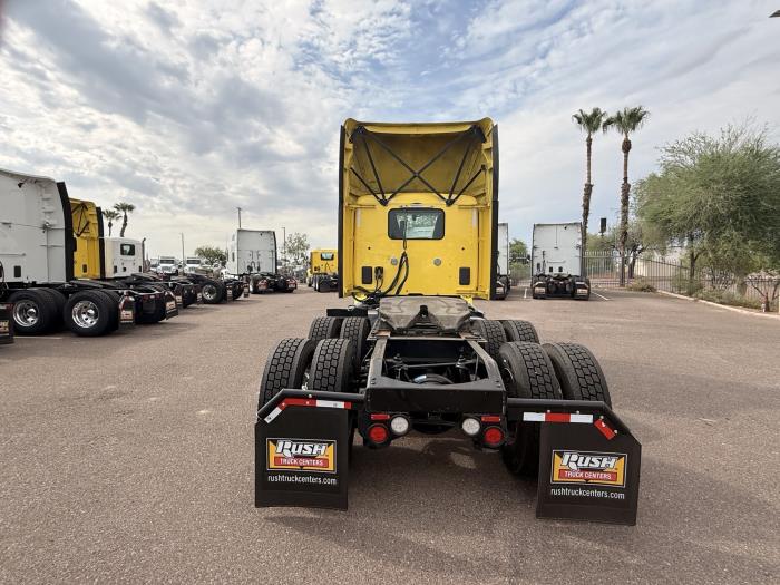 2023 Peterbilt 579-3