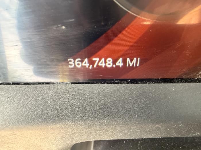 2023 Peterbilt 579-10