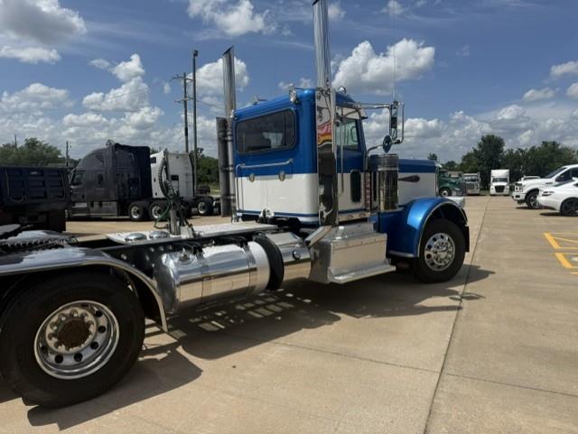2015 Peterbilt 389-5