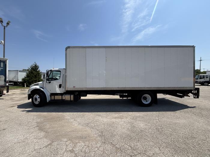 2022 Freightliner Business Class M2 106-1