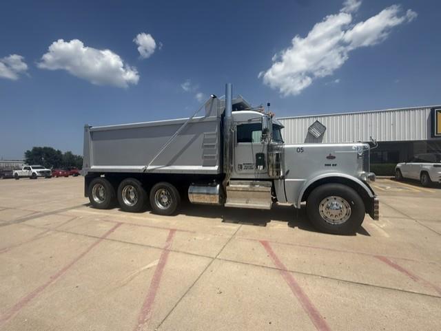 2019 Peterbilt 379-5