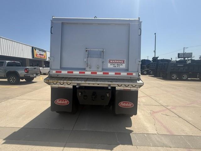 2019 Peterbilt 379-9
