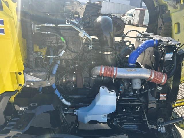 2024 Kenworth T680-2