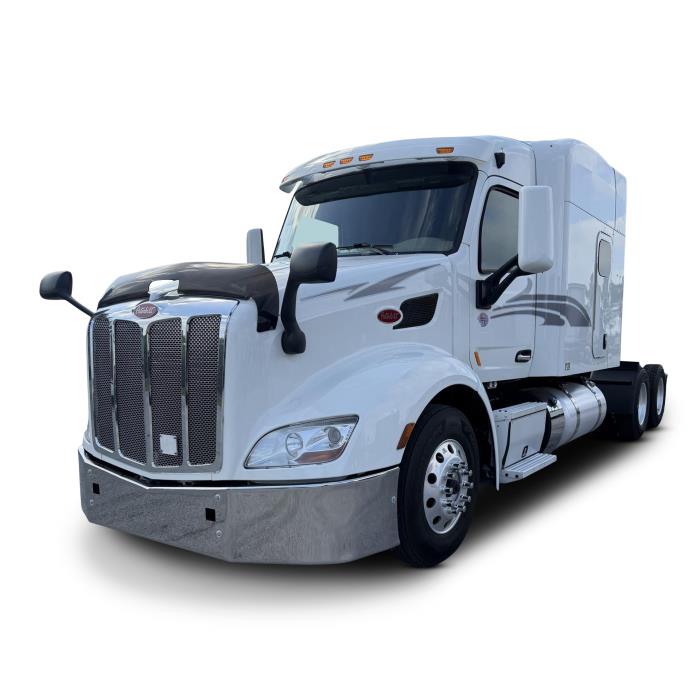2022 Peterbilt 579-0