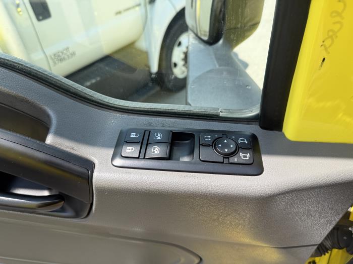2023 International LT625-9