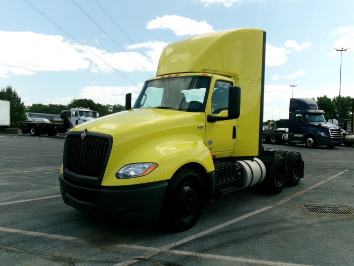 2023 International LT625-0