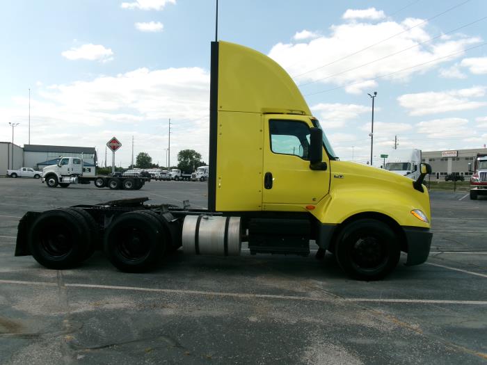 2023 International LT625-5