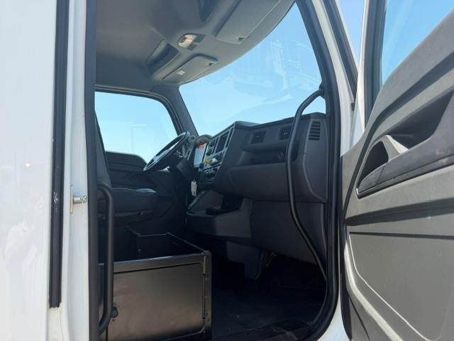 2024 Kenworth T280-71