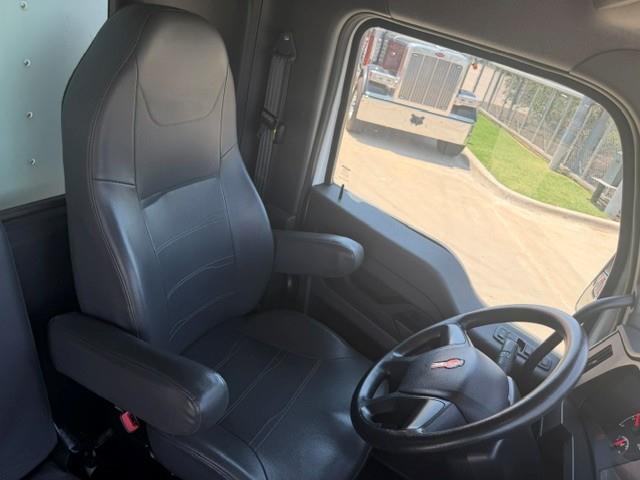 2024 Kenworth T280-74
