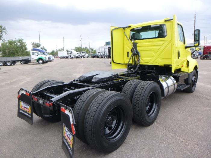 2023 International LT625-4