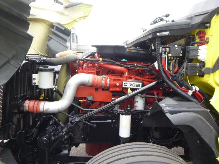 2023 International LT625-17