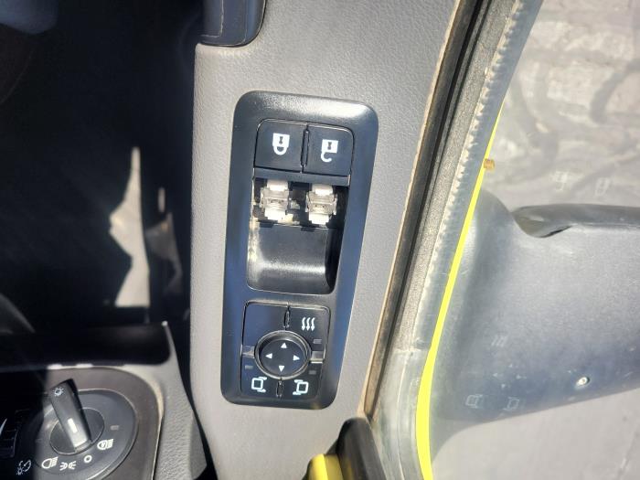 2023 International LT625-16