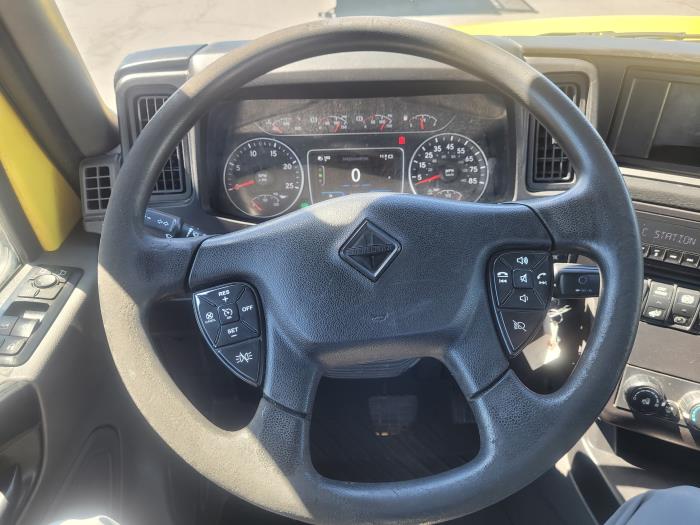 2023 International LT625-8