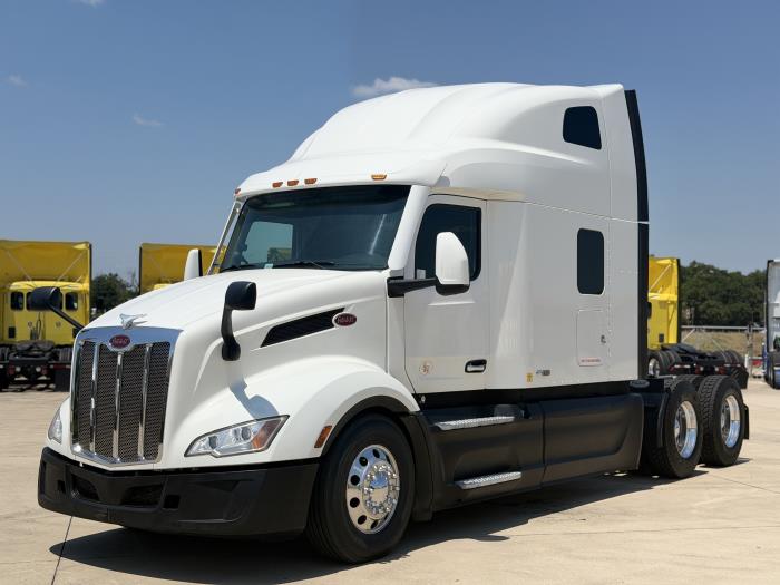 2022 Peterbilt 579-1