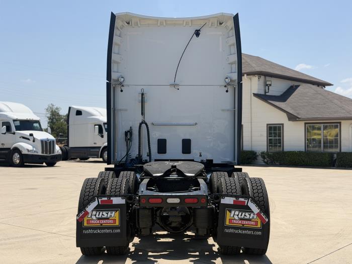 2022 Peterbilt 579-6