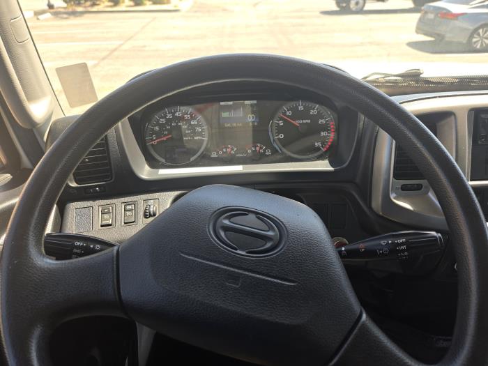 2020 Hino 268A-7