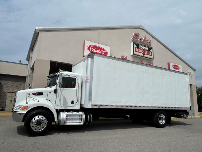 2020 Peterbilt 337-6