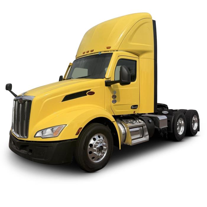 2023 Peterbilt 579