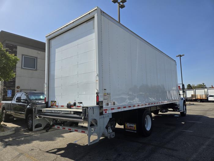 2022 Freightliner Business Class M2 106-12