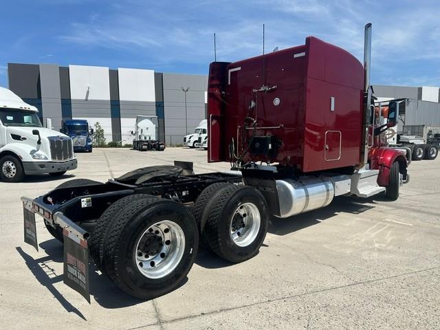 2022 Peterbilt 567-18