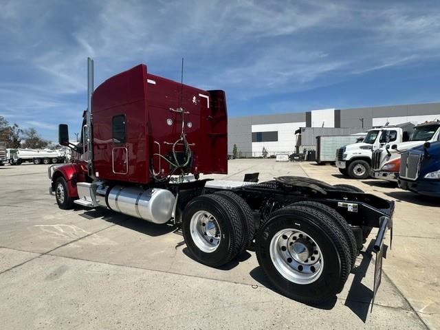 2022 Peterbilt 567-13
