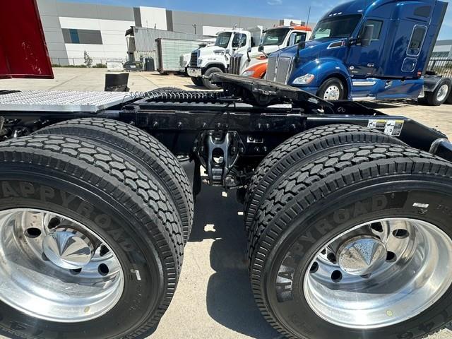 2022 Peterbilt 567-14