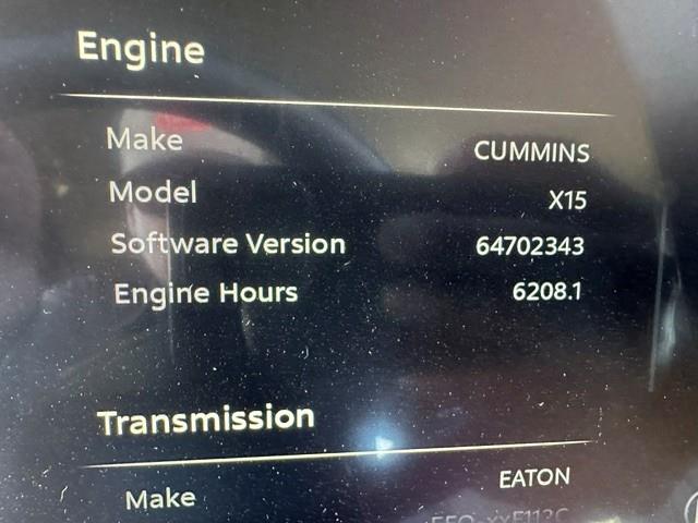 2023 Peterbilt 579-15