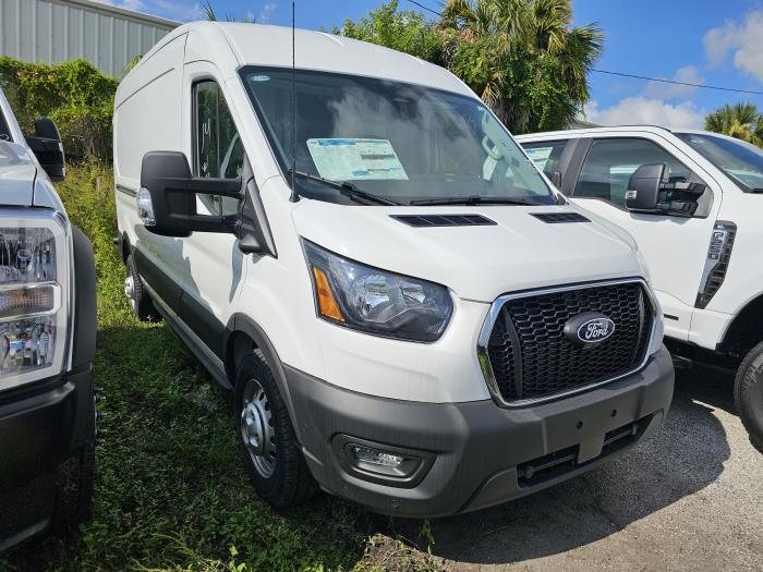 2026 Ford Transit 350 HD-3