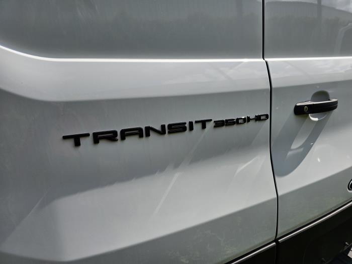 2026 Ford Transit-350-8