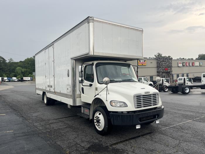 2020 Freightliner Business Class M2 106-1