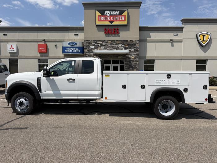 2026 Ford F-550-2