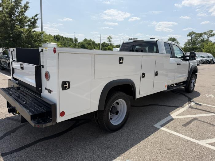 2026 Ford F-550-6