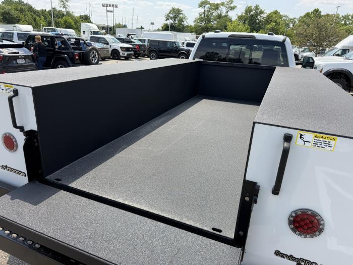 2026 Ford F-550-20