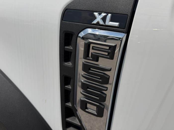 2026 Ford F-550-24