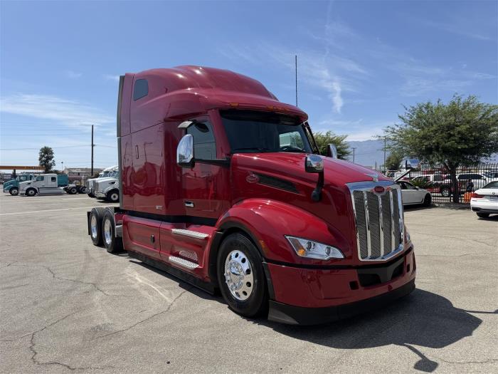 2026 Peterbilt 579-3