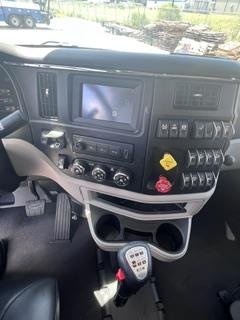 2027 Peterbilt 589-15