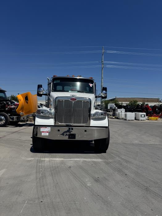 2027 Peterbilt 567-8