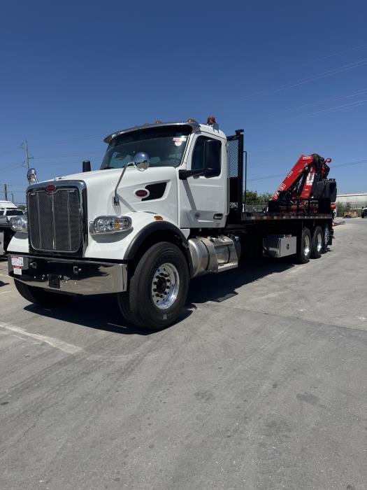 2027 Peterbilt 567-1