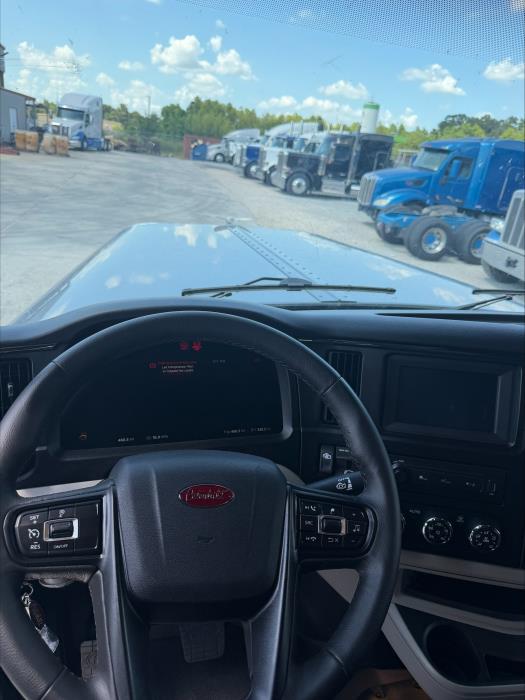 2027 Peterbilt 589-9