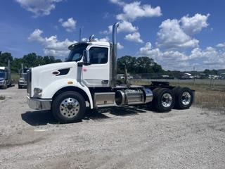 2027 Peterbilt 567-2