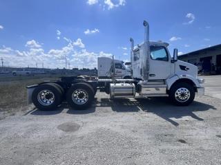 2027 Peterbilt 567-7