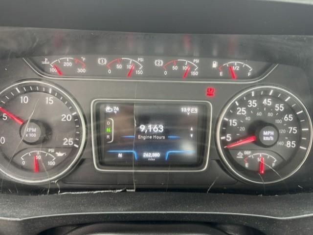2021 International LT625-2