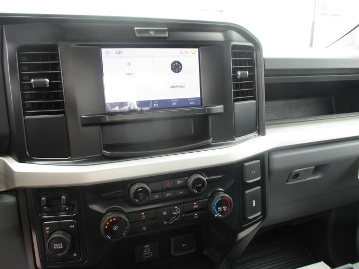 2026 Ford F-550-13