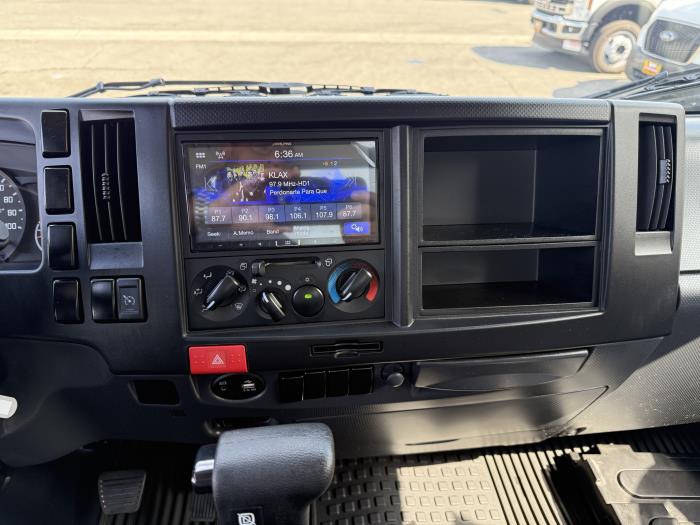 2025 Isuzu NRR-16