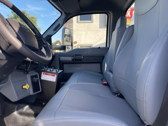 2027 Ford F-750-24