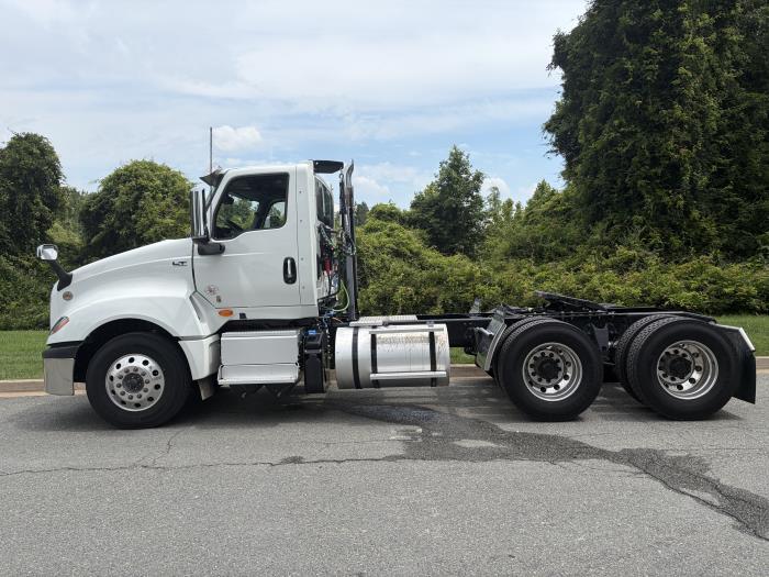2027 International LT625-7