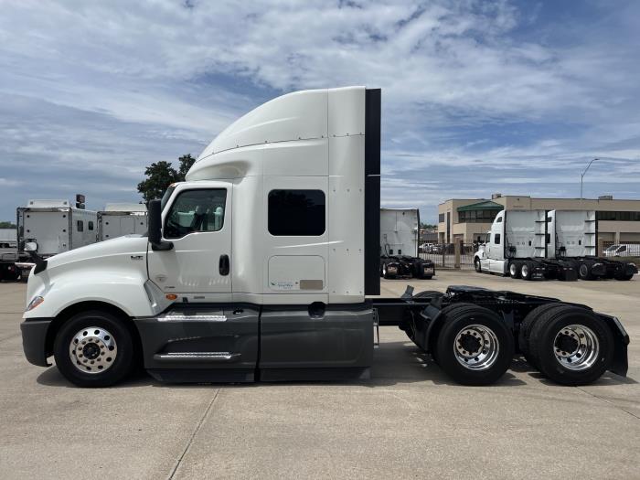 2023 International LT625-1