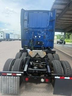 2022 International LT625-3
