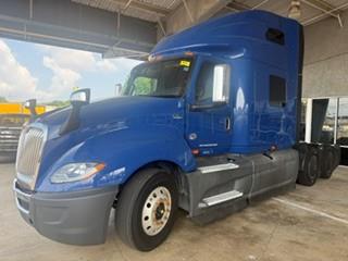 2022 International LT625-0